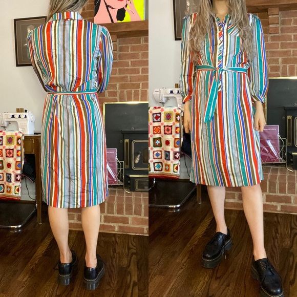 Vintage 80s Leslie Fay Rainbow Vertical Stripe Button Shirtdress Below K… - Picture 2 of 13